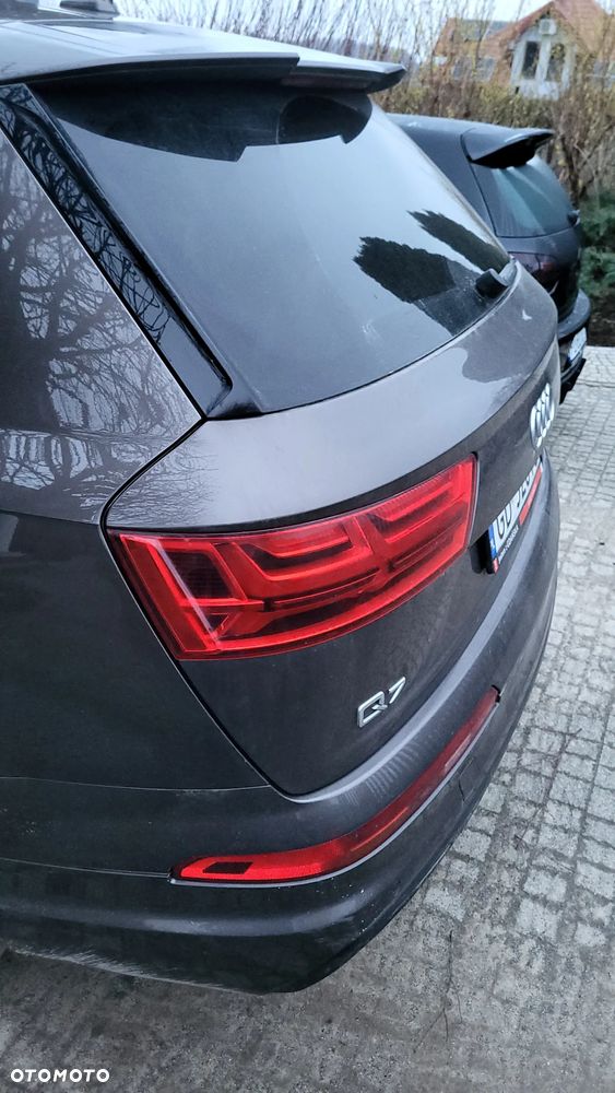 Audi Q7 - 12