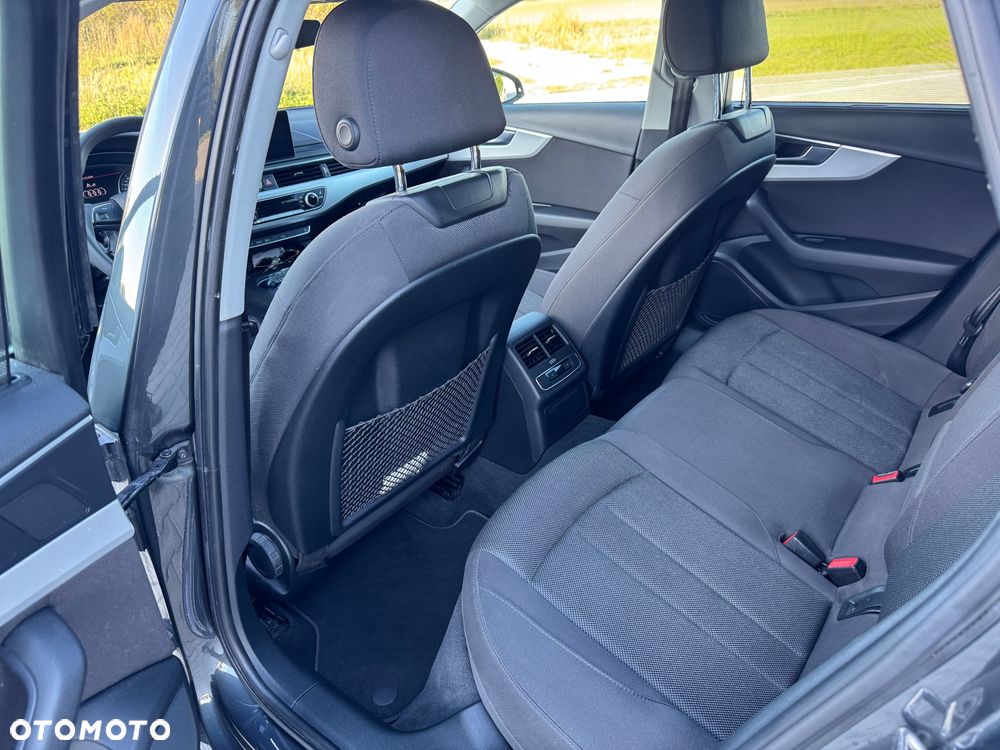 Audi A4 Avant - 14