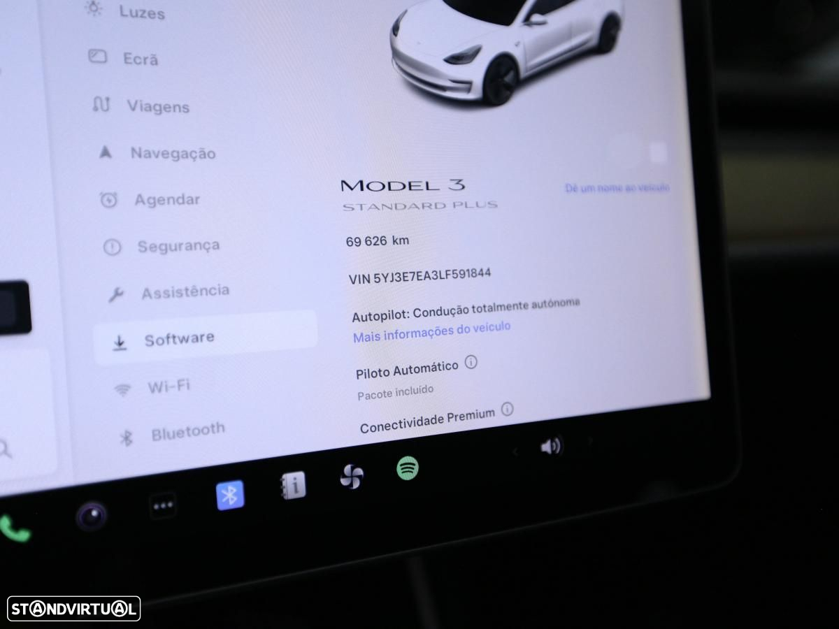 Tesla Model 3 Long-Range RWD - 19