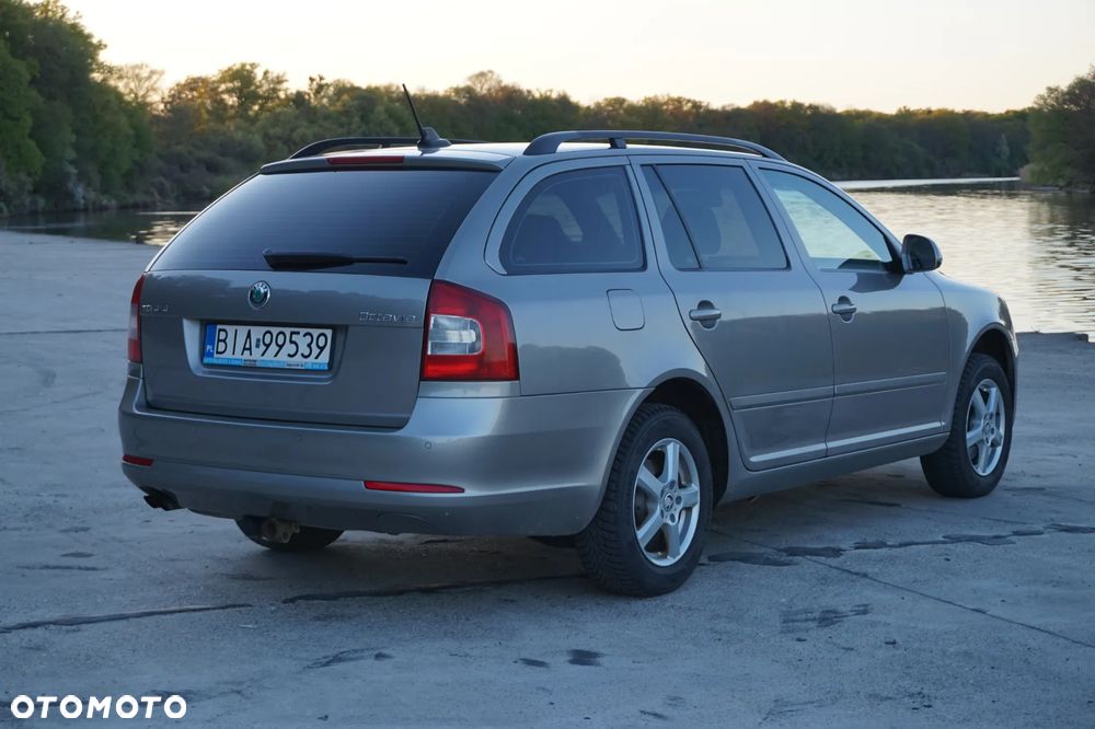 Skoda Octavia 1.6 TDI DPF 4x4 Ambition - 12