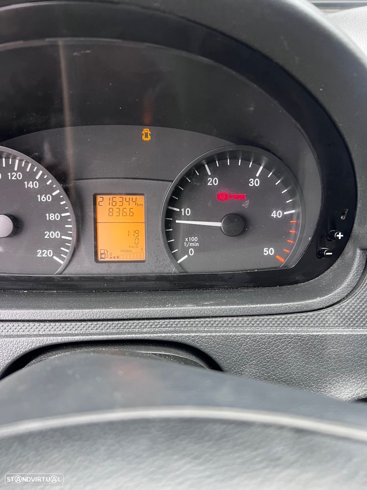 Mercedes-Benz Vito - 13