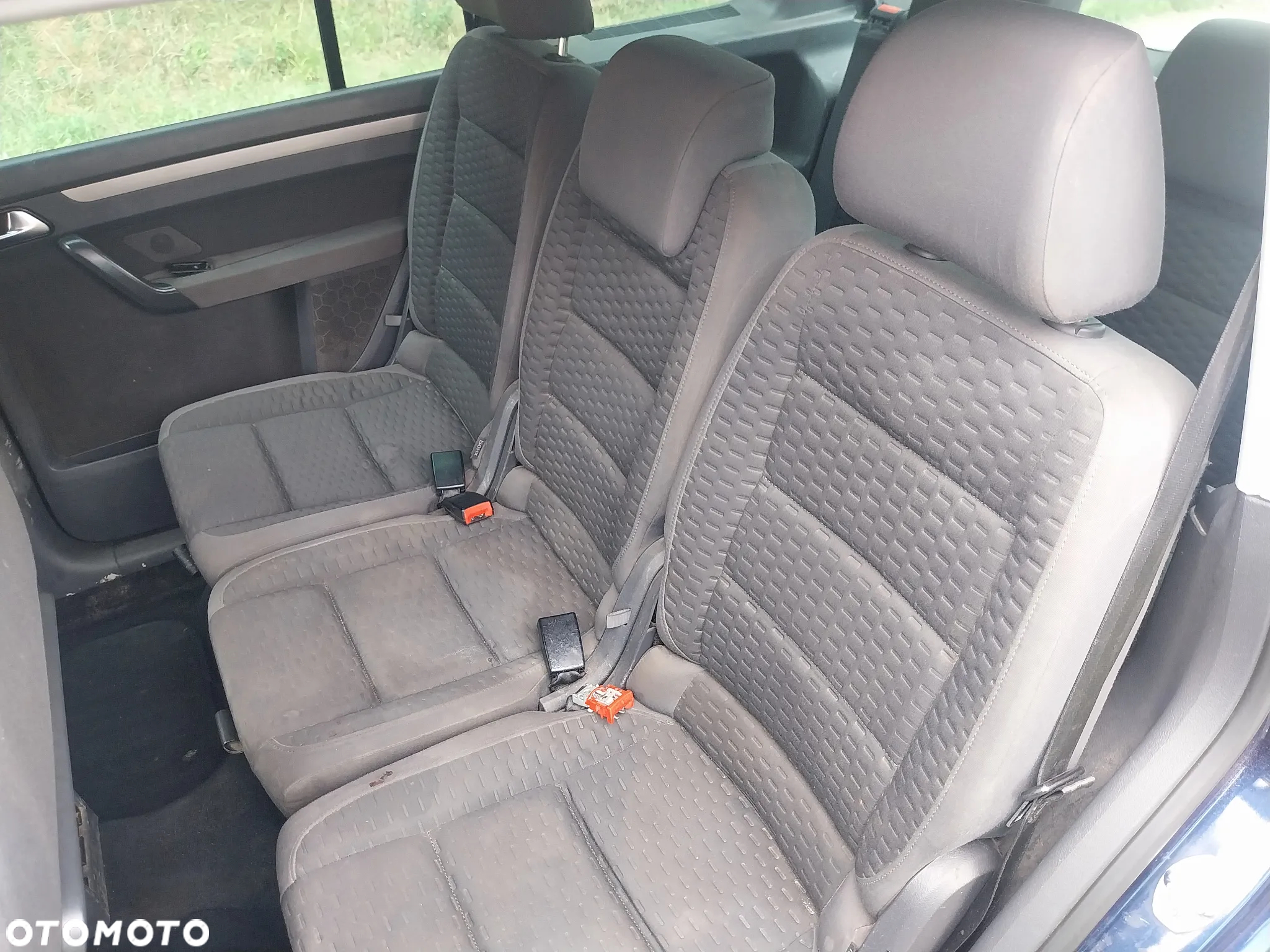 Volkswagen Touran - 8