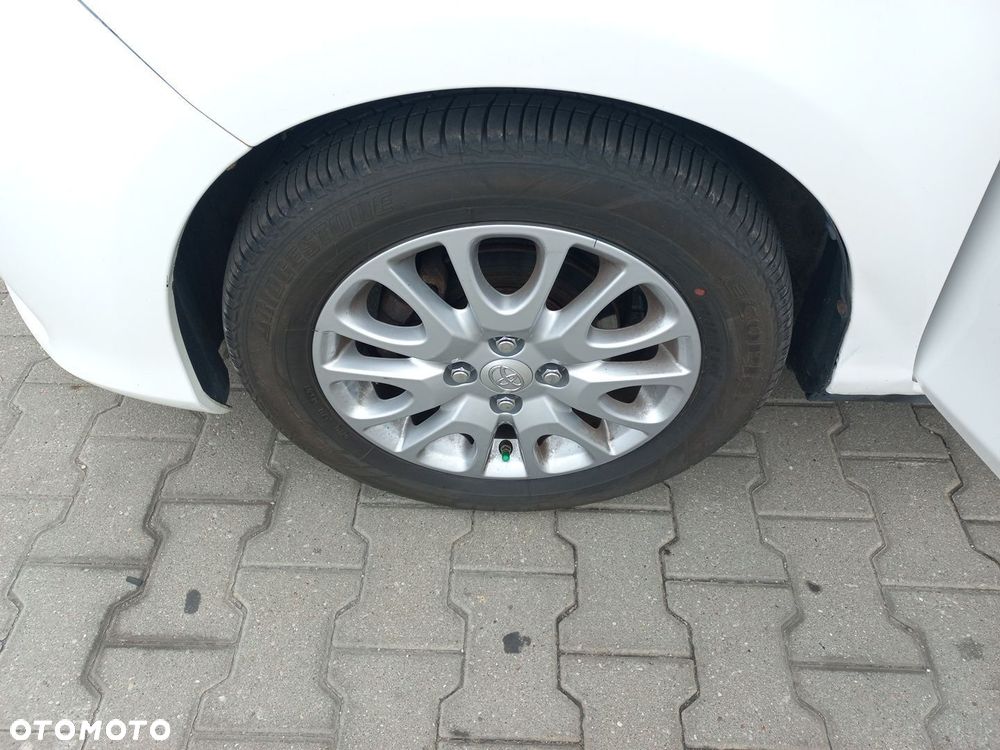 Toyota Yaris 1.0 Active EU6 - 22