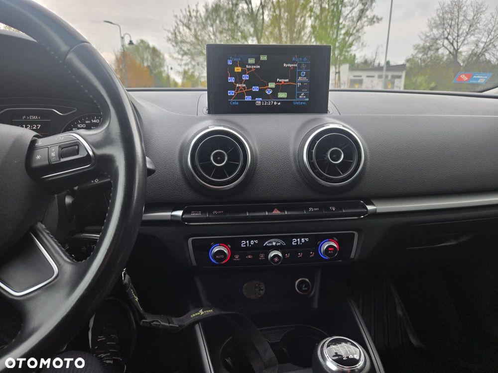 Audi A3 Sportback 2.0 TDI Ambition - 11