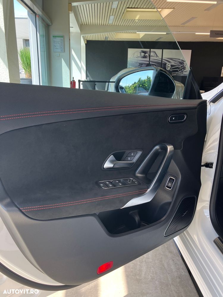 MERCEDES-BENZ CLA 2024 — imagine 16