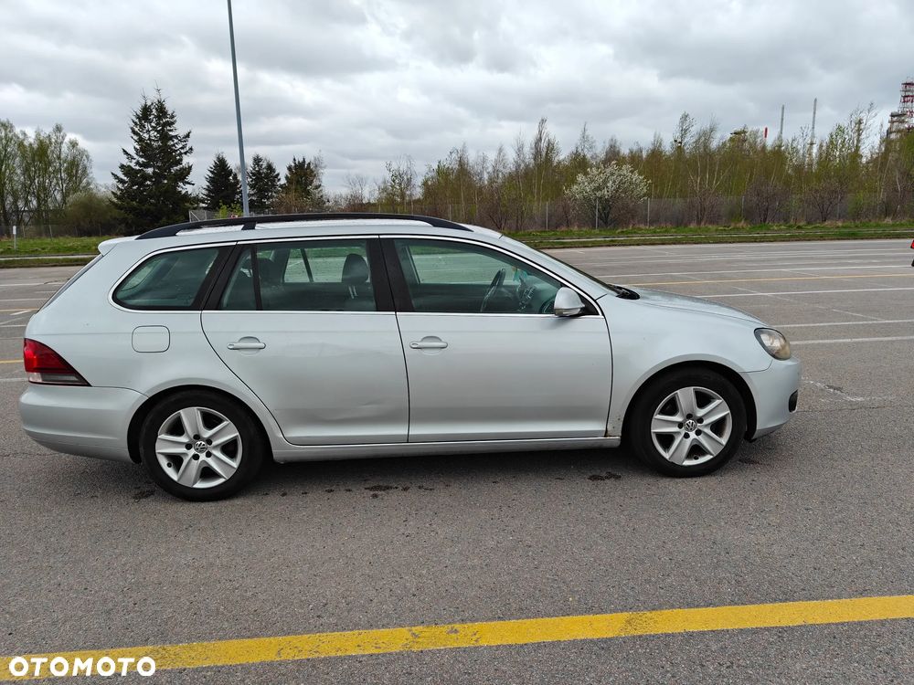 Volkswagen Golf 1.6 TDI Comfortline DSG - 1