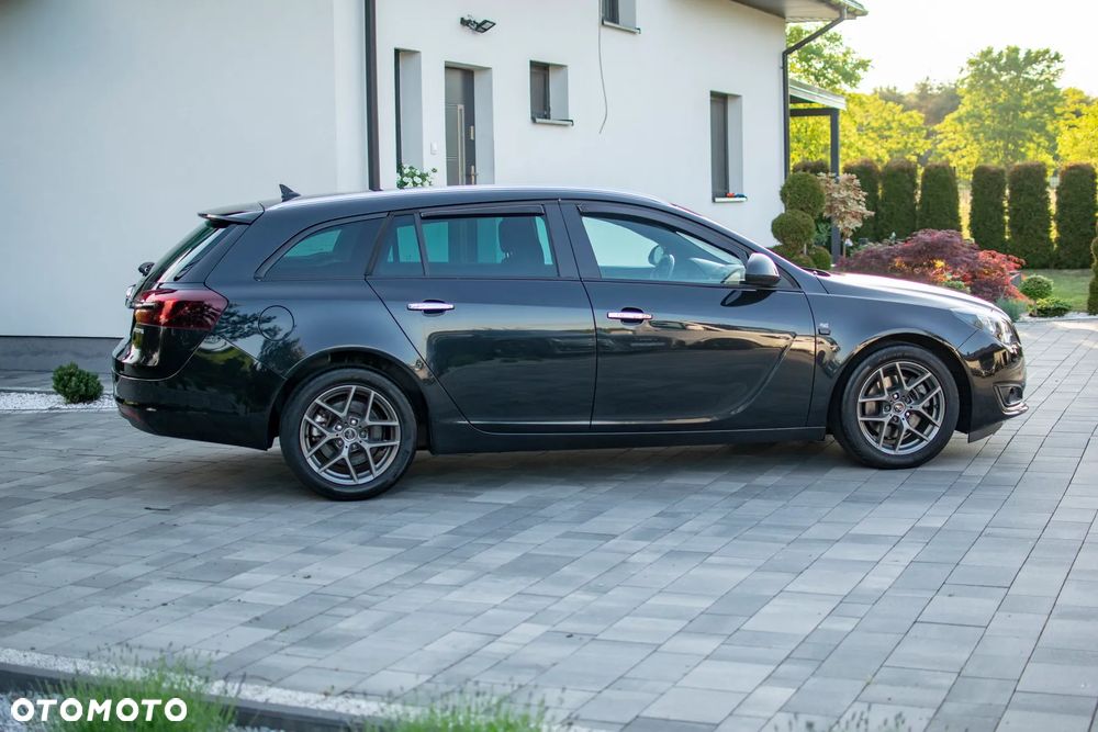 Opel Insignia - 14