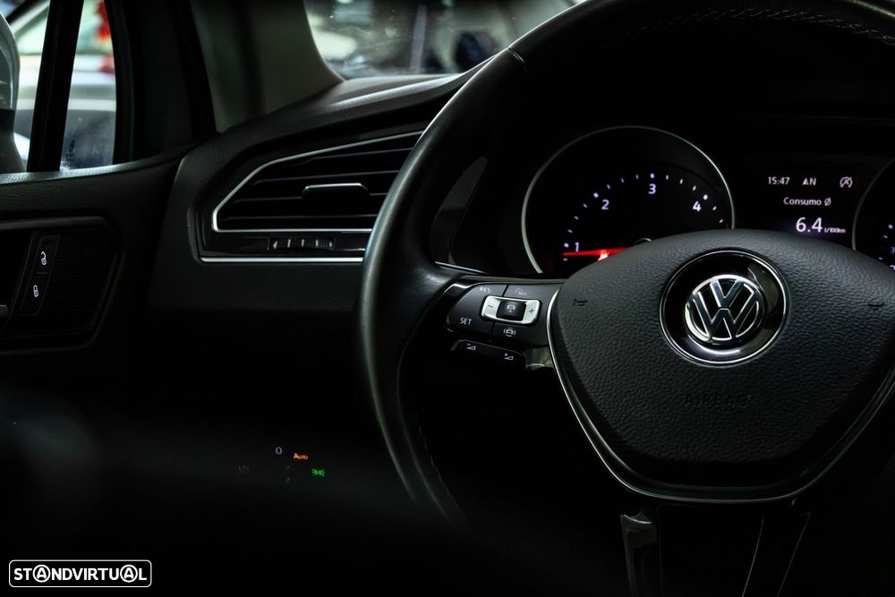 VW Tiguan 2.0 TDI Confortline - 16
