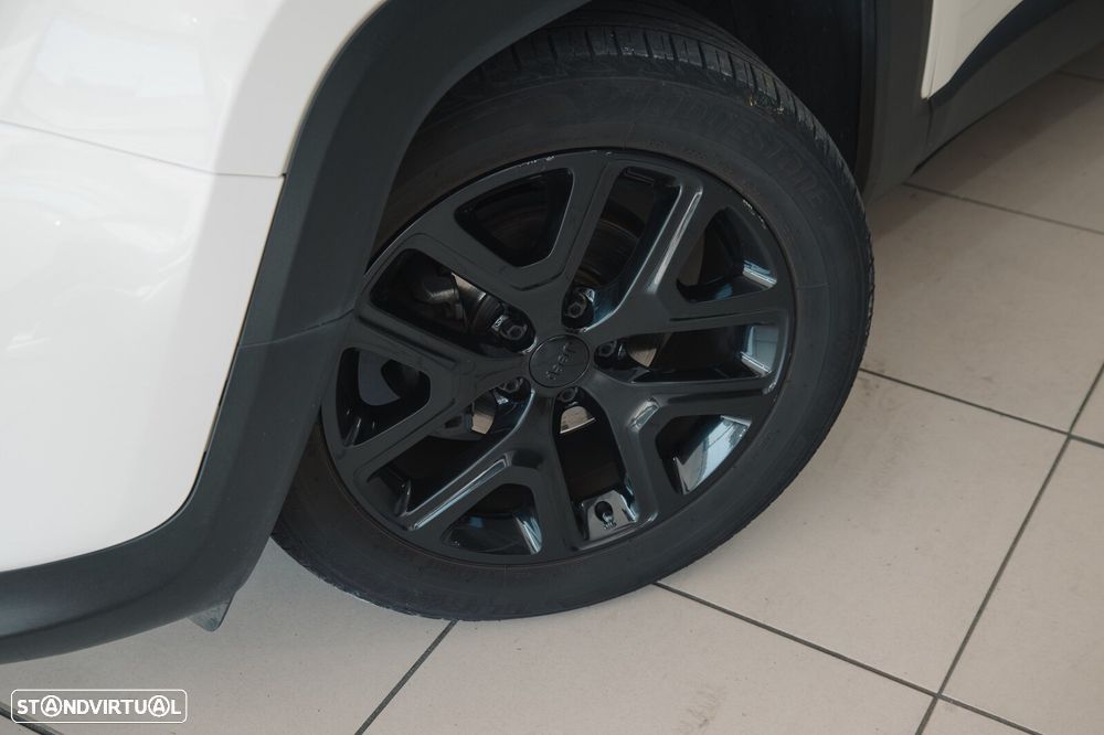 Jeep Renegade 1.0 T Night Eagle - 3