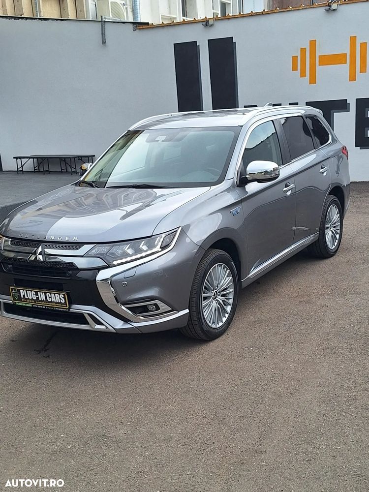 Mitsubishi Outlander PHEV 2.4 L 4X4 Instyle+ - 1