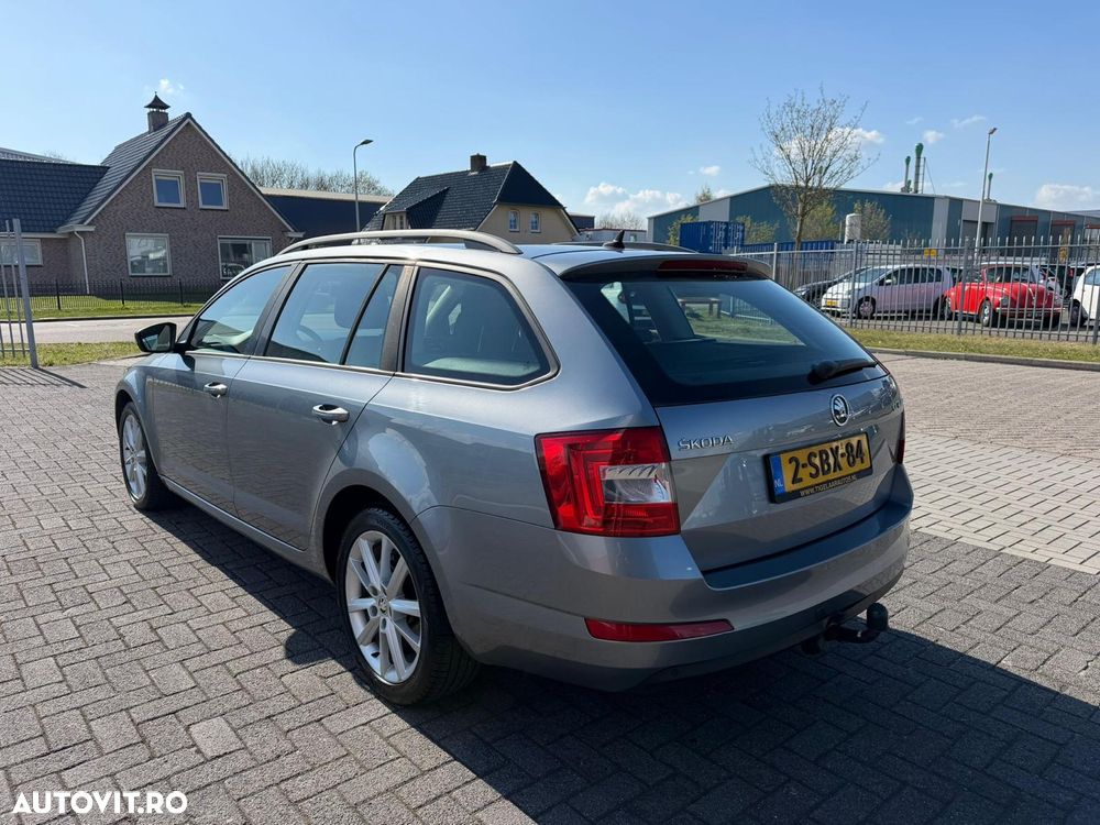 Skoda Octavia 1.2 TSI Green tec Elegance - 2