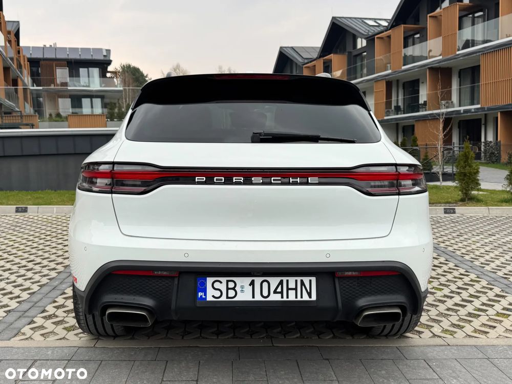 Porsche Macan Standard - 32