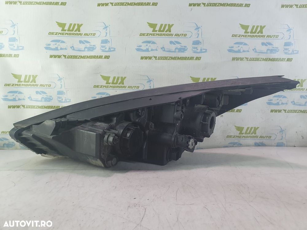 Far dreapta Hyundai ix35 1 [2009 - 2013] 2.0 crdi D4HA - 3