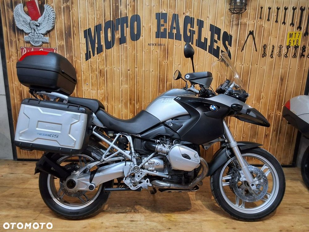 BMW R - 1