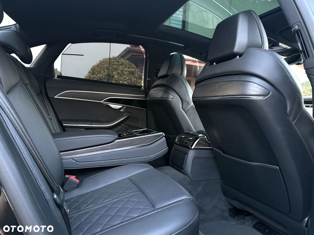 Audi A8 60 TFSI e Quattro Tiptronic - 11
