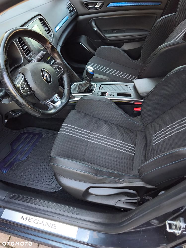 Renault Megane ENERGY dCi 130 GT LINE - 26