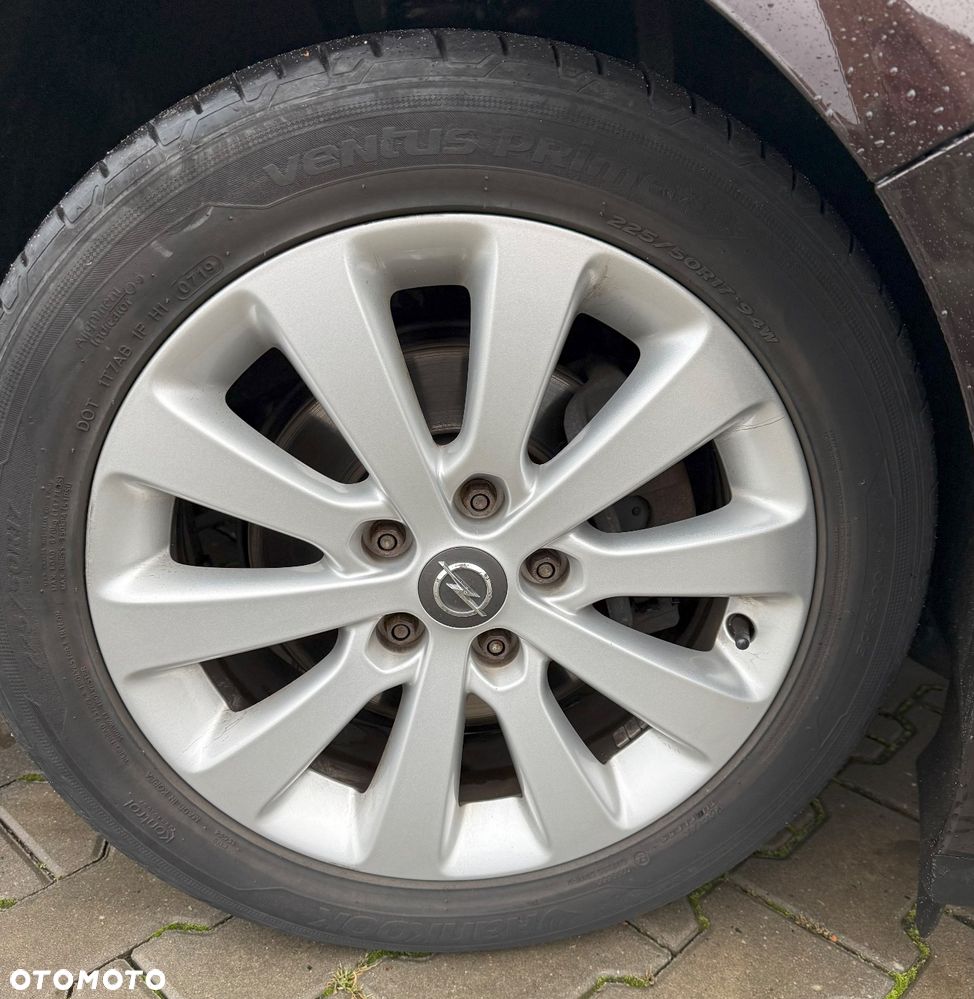 Opel Astra IV 2.0 CDTI Cosmo - 27