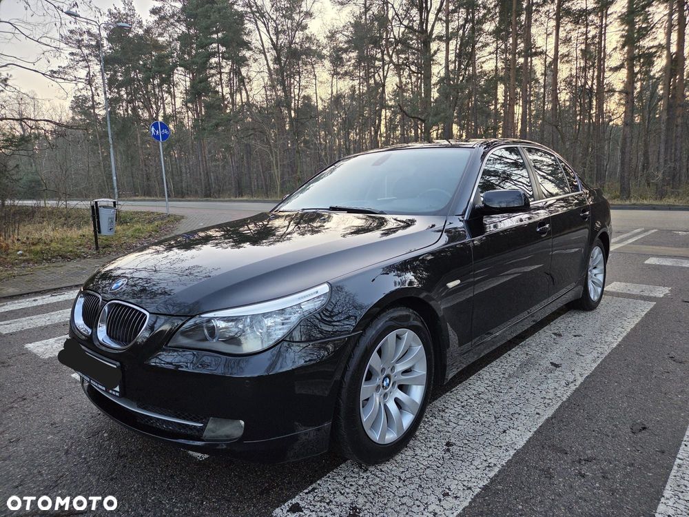 BMW Seria 5 523i - 1
