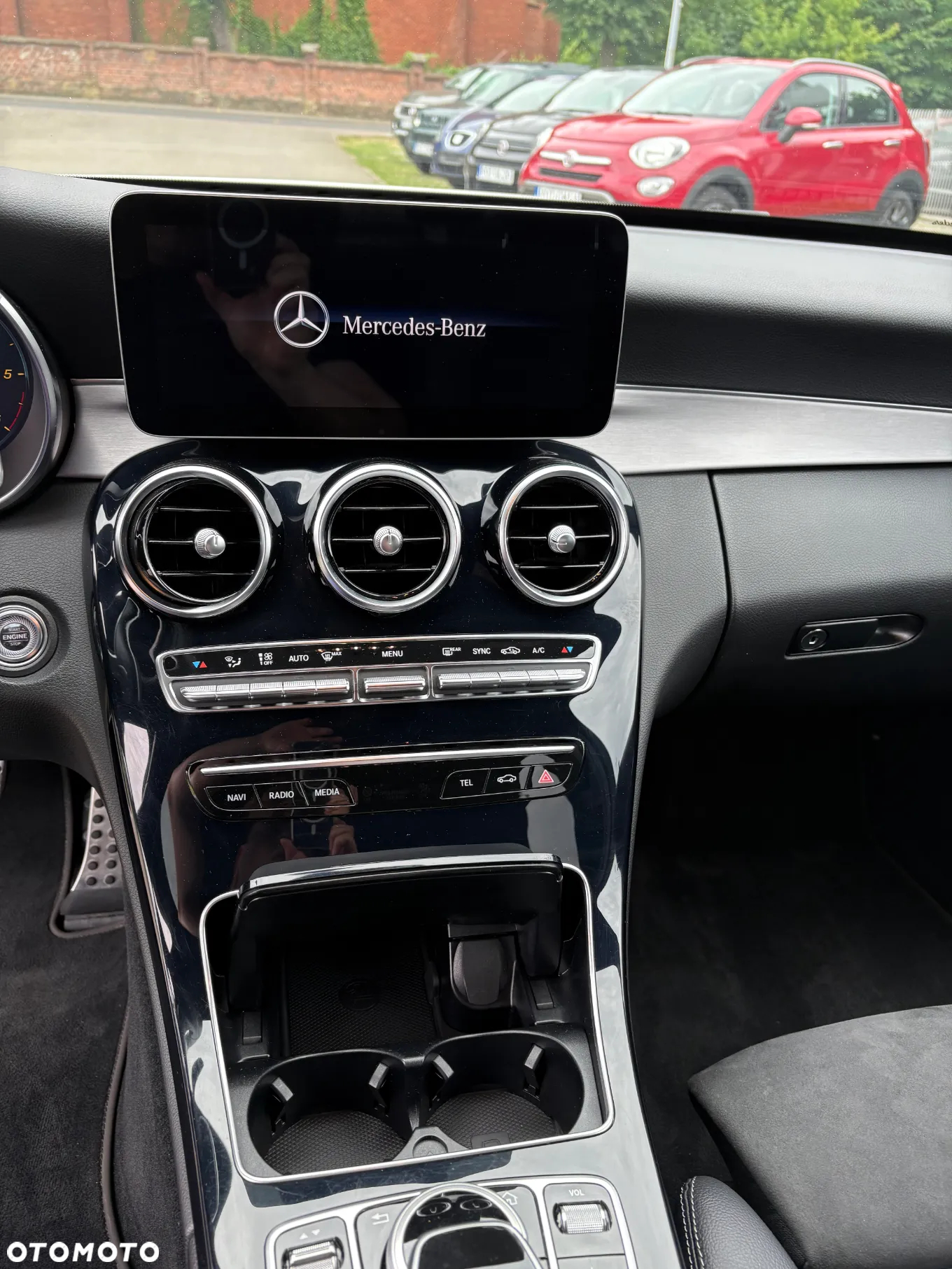 Mercedes-Benz Klasa C 300 d T 9G-TRONIC AMG Line - 18