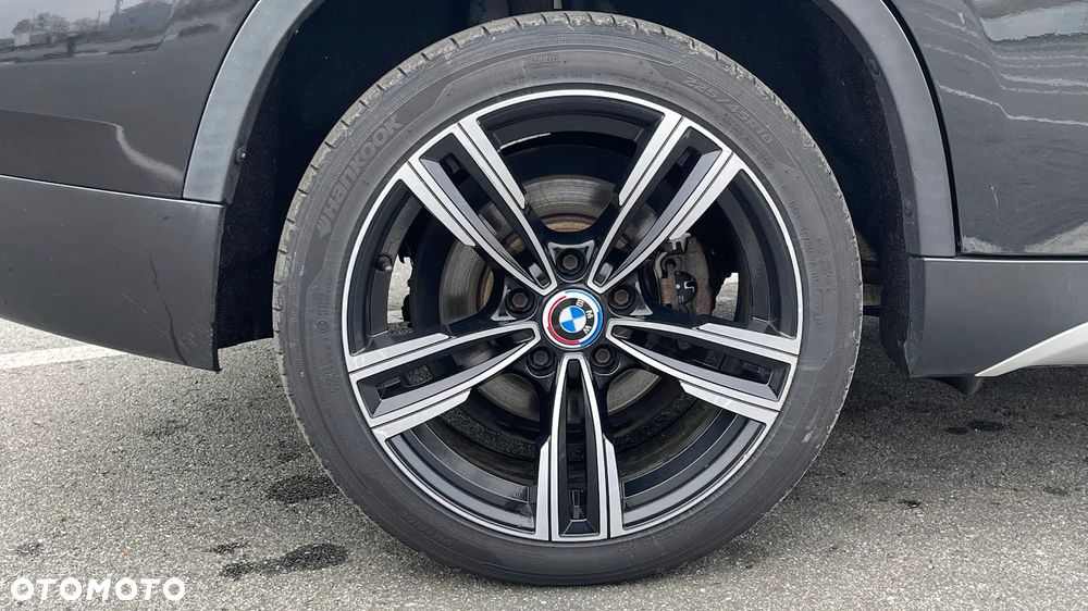 BMW X1 xDrive20d - 28