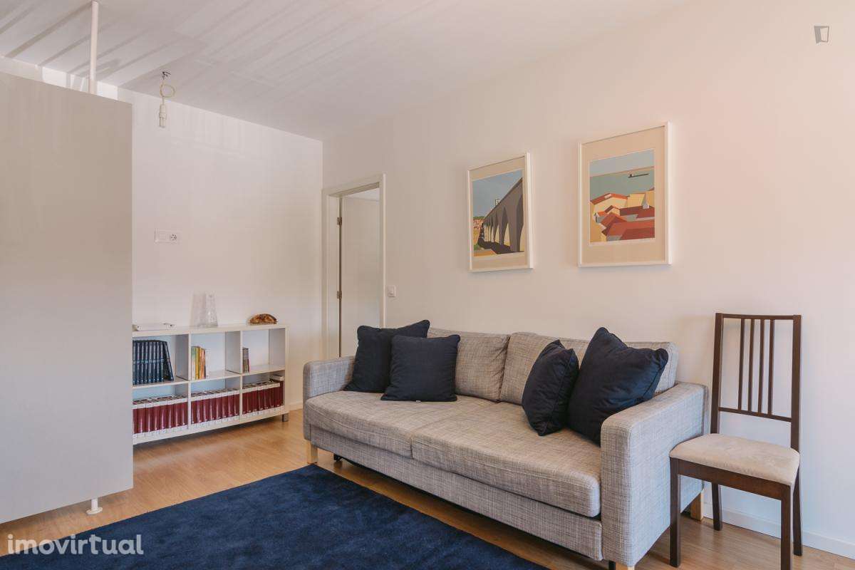 Apartamento com 1 quartos - localizado em Entrecampos Lisbon - Grande imagem: 2/21