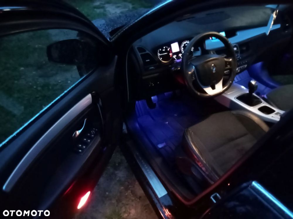 Renault Laguna 2.0 dCi Initiale - 7