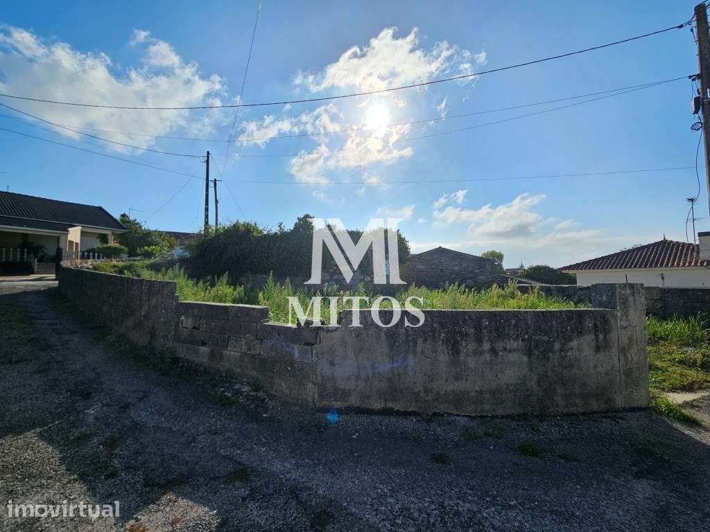 Moradia para recuperar com vistas mar - Grande imagem: 2/12