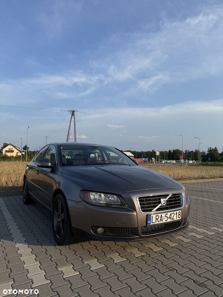 Volvo S80