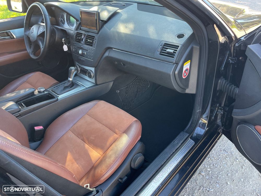Mercedes-Benz C 300 - 21