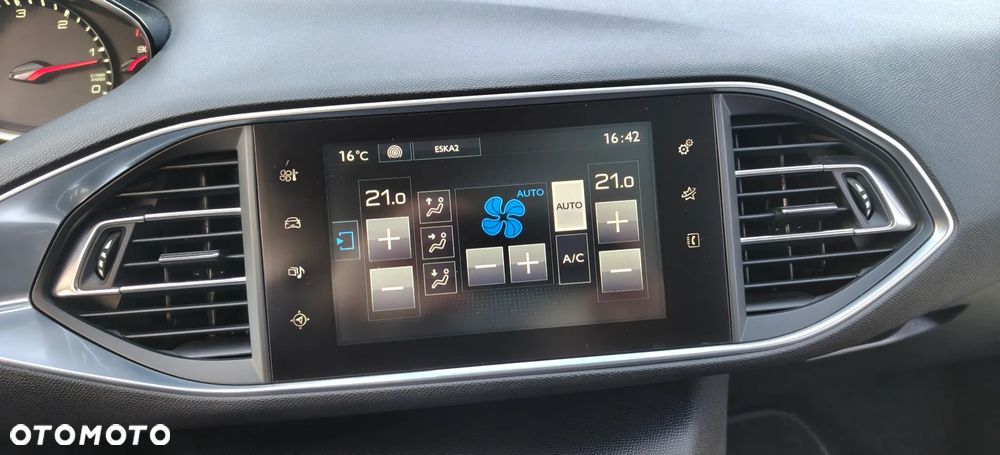 Peugeot 308 BlueHDi 150 EAT6 Stop & Start Allure - 10