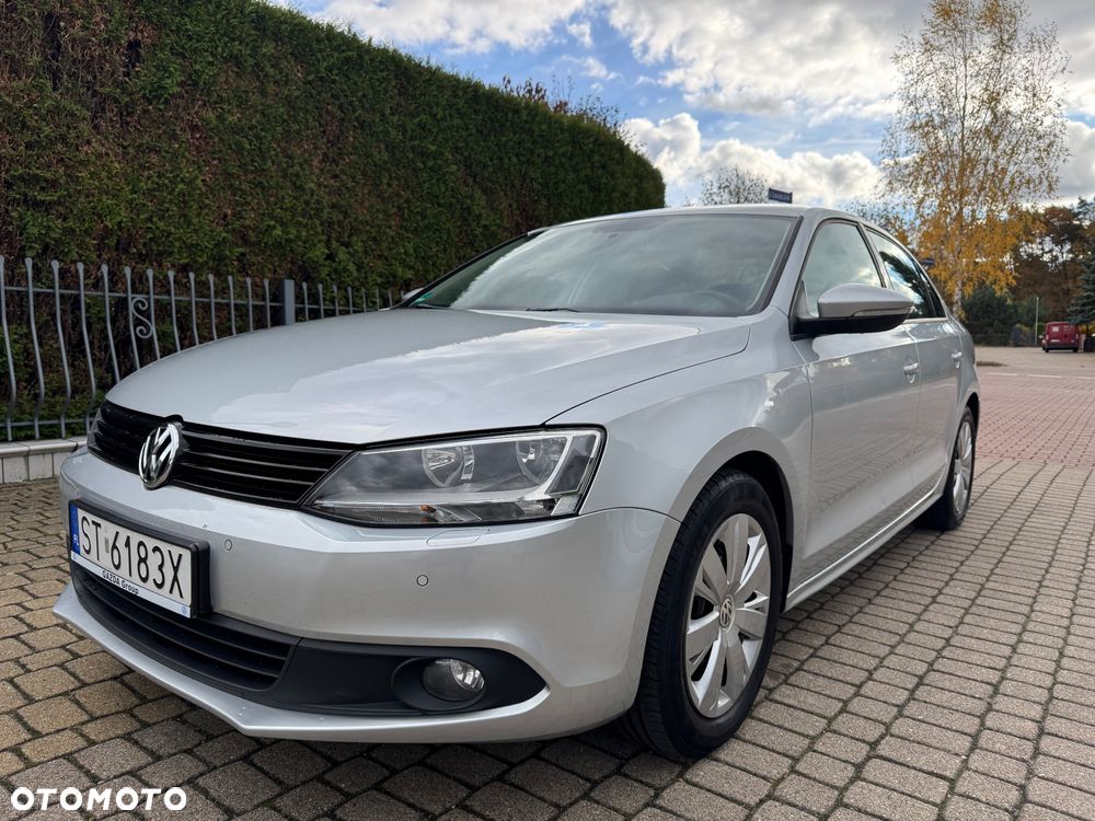 Volkswagen Jetta - 26