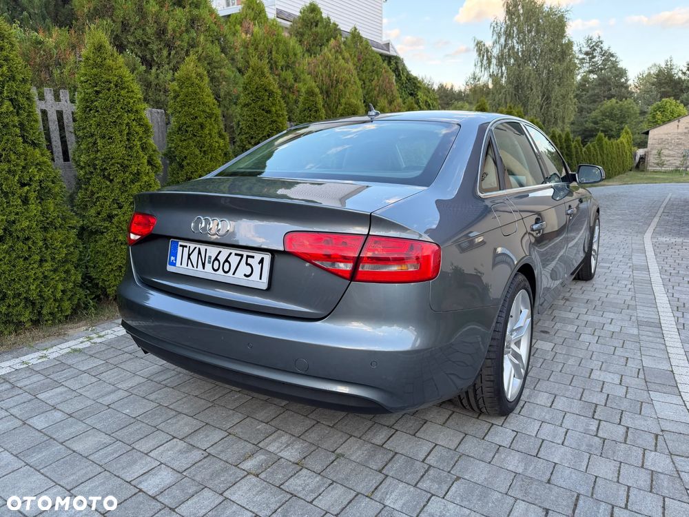 Audi A4 Limousine 2.0 TDI DPF Ambiente - 11