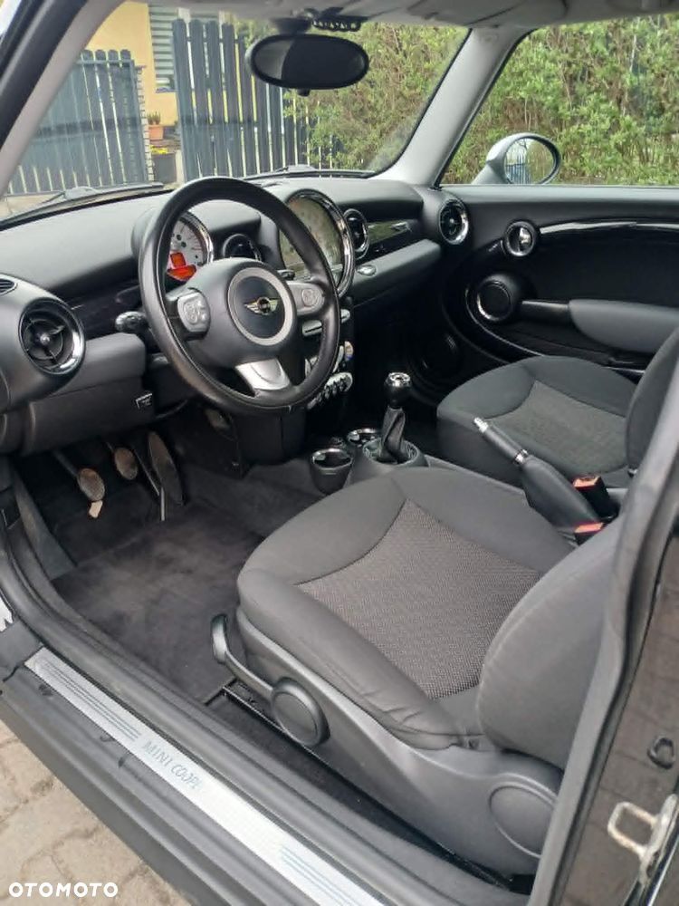 MINI Cooper - 6