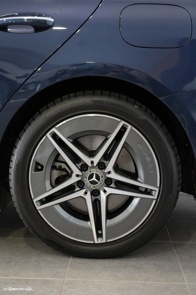 Mercedes-Benz C 300 e T 9G-TRONIC AMG Line - 10