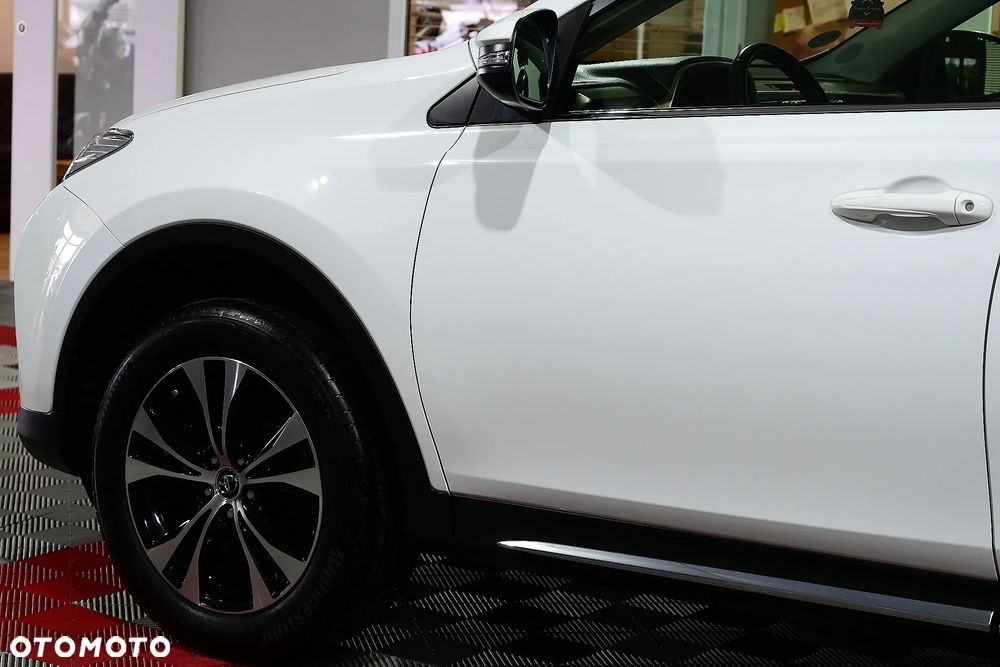 Toyota RAV4 2.0 Prestige 4x4 - 37