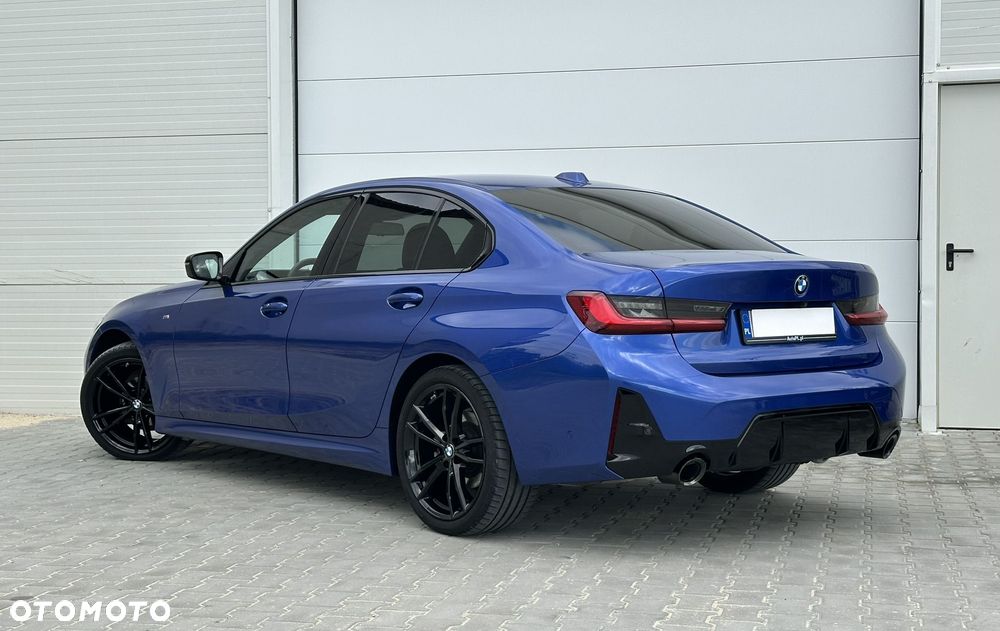 BMW Seria 3 320d xDrive M Sport sport - 9