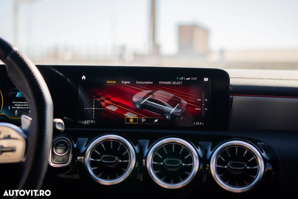 Mercedes-Benz CLA - 13