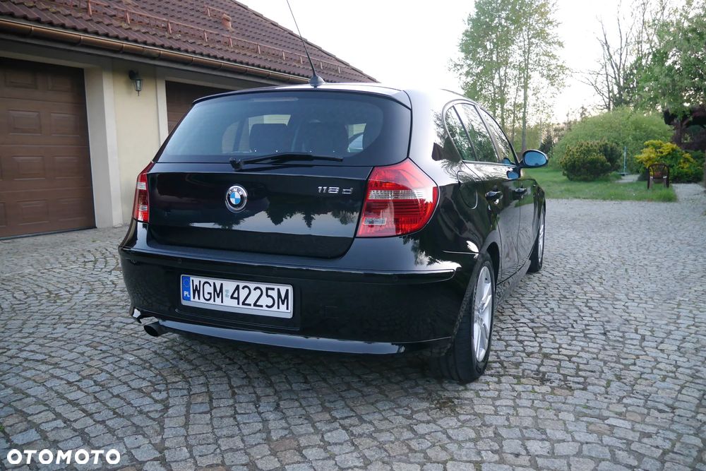 BMW Seria 1 118d - 6
