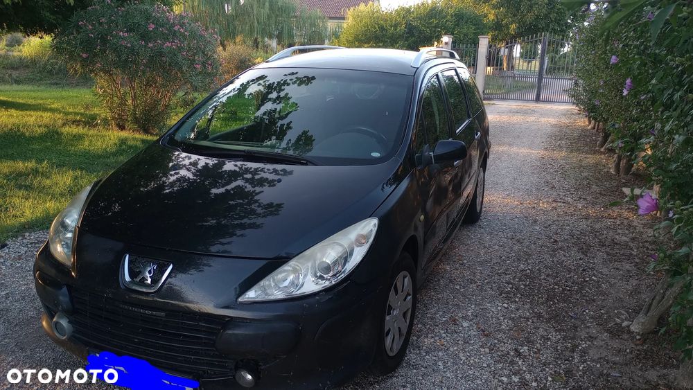 Peugeot 307 - 1