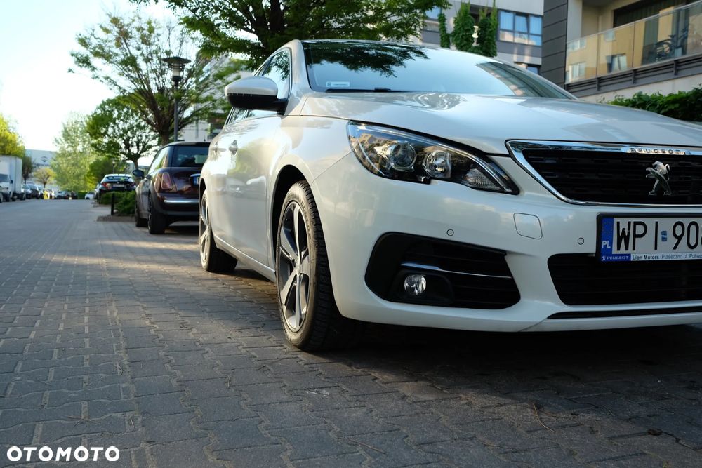 Peugeot 308 1.2 PureTech Active S&S EAT6 - 3