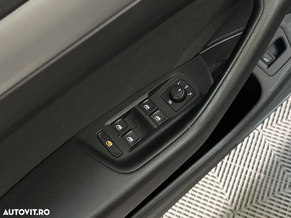 Volkswagen Passat - 15