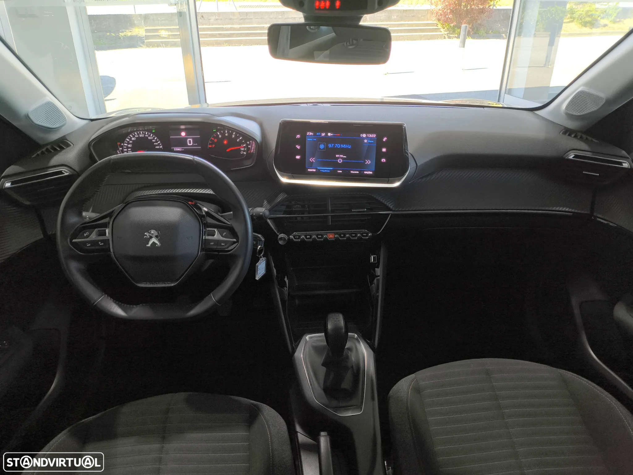 Peugeot 208 1.2 PureTech Active Pack - 11