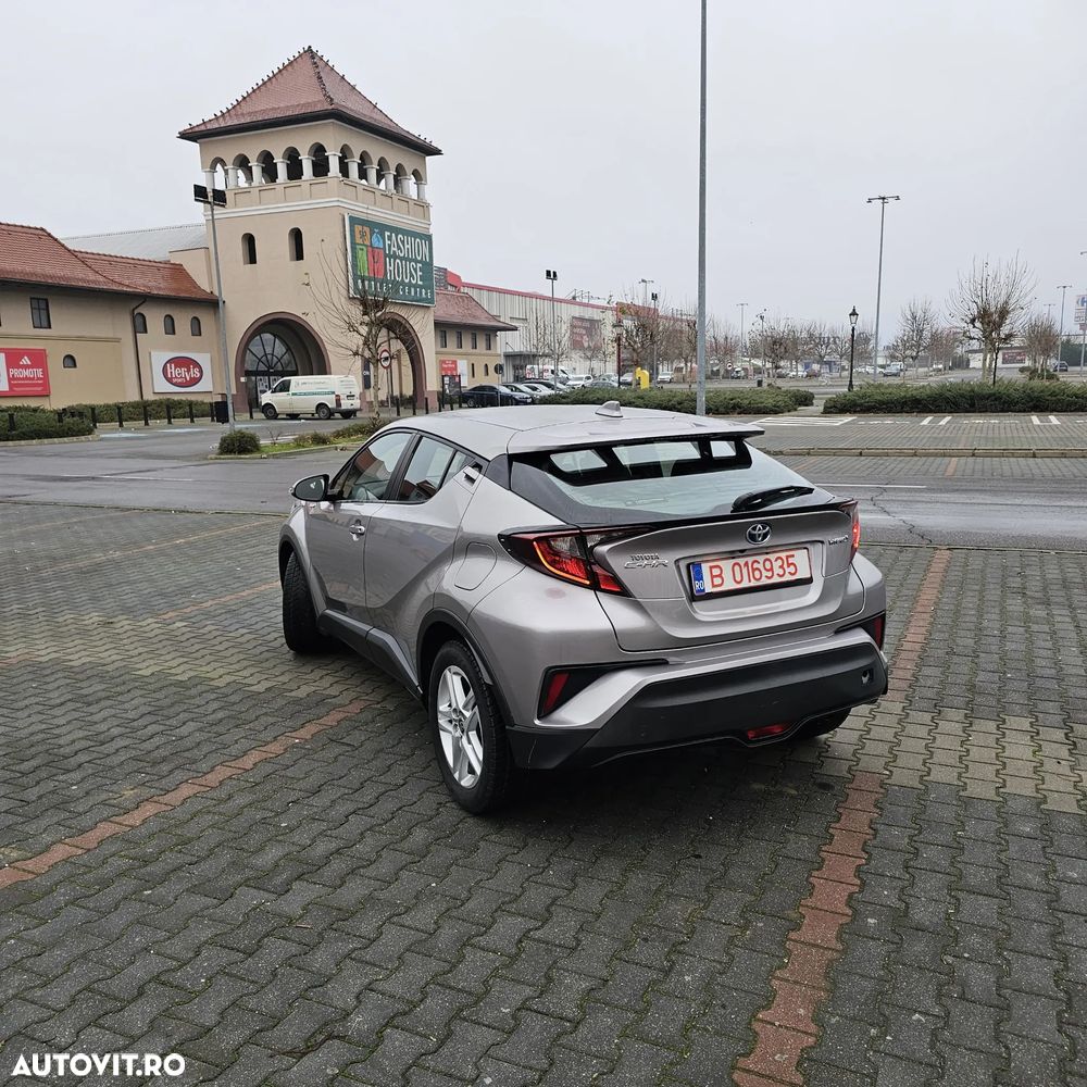 Toyota C-HR Hybrid Business-Edition - 3