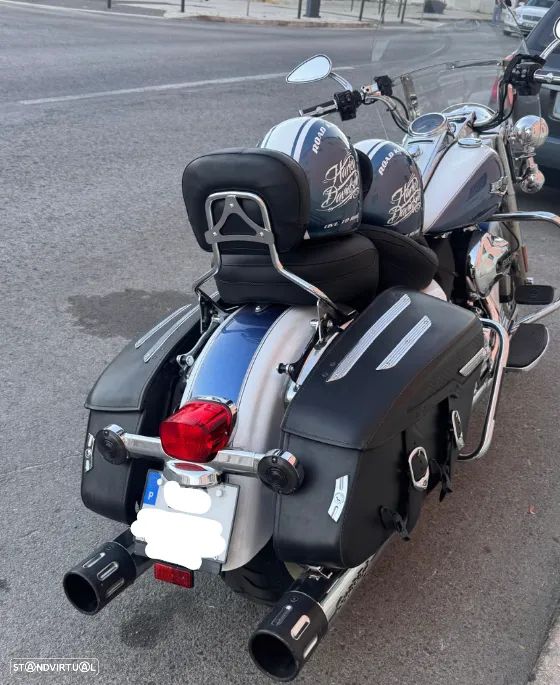 Harley-Davidson FLHRCI Road KING CLASSIC - 8