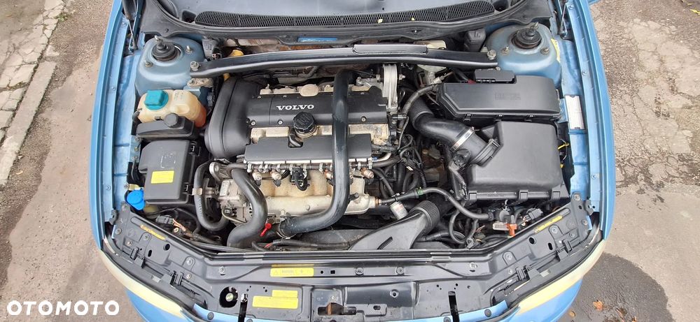 Volvo V70 2.5 T Momentum - 29