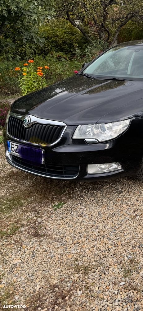Skoda Superb 2.0 TDI 4X4 Ambition - 2
