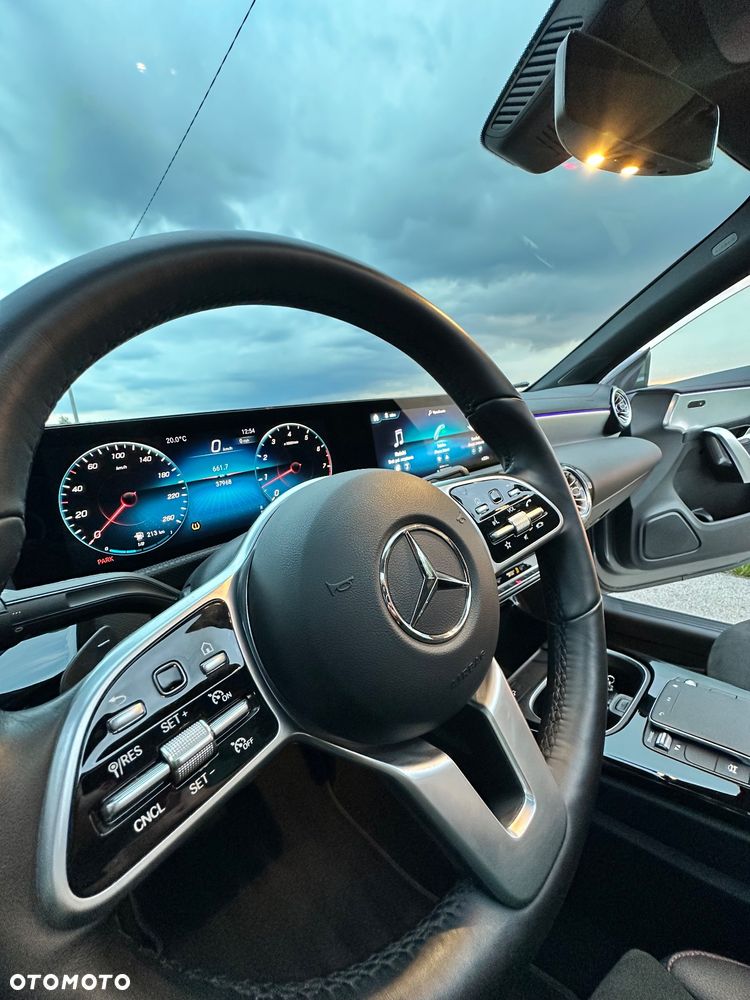 Mercedes-Benz CLA 250 4-Matic AMG Line 7G-DCT - 4