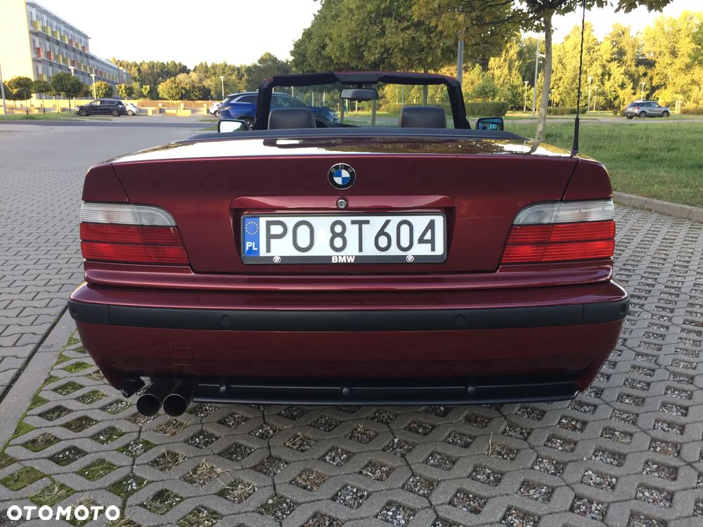 BMW Seria 3 318i Cabriolet - 8