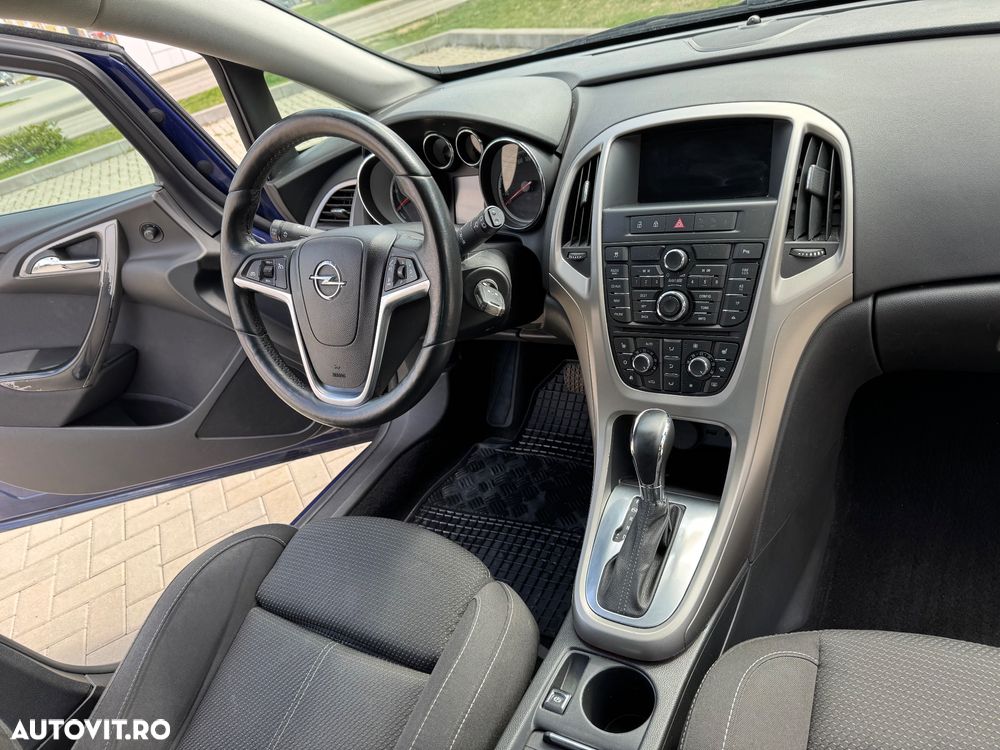 Opel Astra 2.0 CDTI Automatik Exklusiv - 9