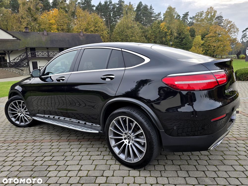 Mercedes-Benz GLC 250 d Coupe 4Matic 9G-TRONIC AMG Line - 8